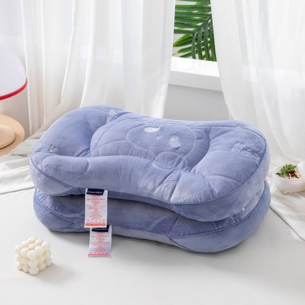 91家纺网 家纺一手货源 找家纺 （总）织布人 2023新款婴幼儿童学生枕芯A类婴肤绒可水洗护颈枕头枕芯