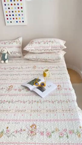 91家纺网 家纺一手货源 找家纺 忘忧草 2023新款A类全棉印花夹棉床笠 可韵