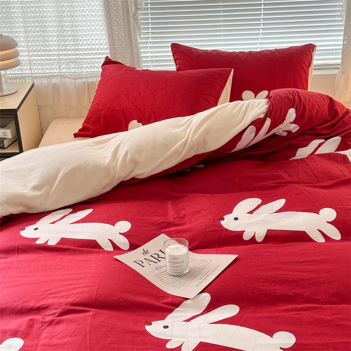 91家纺网 家纺一手货源 找家纺 昔可家纺 2023新款全棉加绒四件套 红兔子