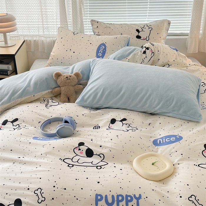 91家纺网 家纺一手货源 找家纺 昔可家纺 2023新款全棉加绒四件套 滑板狗狗蓝