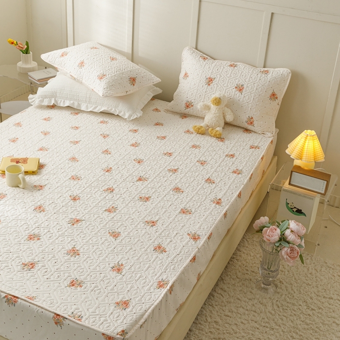 91家纺网 家纺一手货源 找家纺 忘忧草 2023新款A类全棉印花夹棉床笠 花簇-米