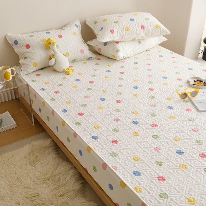 91家纺网 家纺一手货源 找家纺 忘忧草 2023新款A类全棉印花夹棉床笠 活力波点