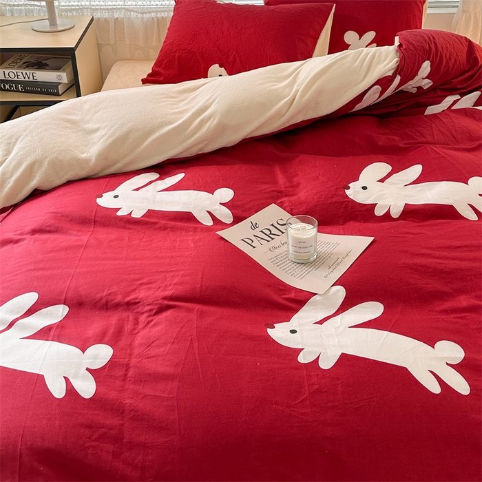 91家纺网 家纺一手货源 找家纺 昔可家纺 2023新款全棉加绒四件套 红兔子