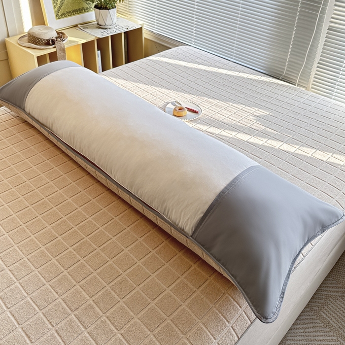 91家纺网 家纺一手货源 找家纺 爱港家纺 2023新款全棉A类毛巾布升级款长枕巾枕芯保护套 暖棉.白