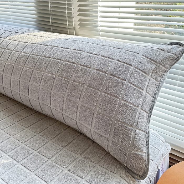 91家纺网 家纺一手货源 找家纺 爱港家纺 2023新款全棉A类毛巾布升级款长枕巾枕芯保护套 暖棉.灰