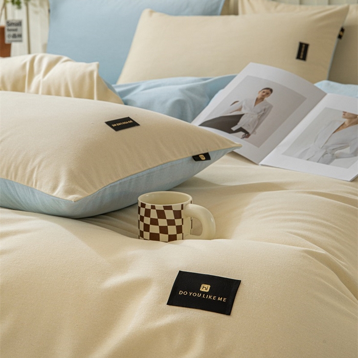 91家纺网 家纺一手货源 找家纺 涵宸家纺 棉磨毛-纯色织标-四件套（含单品） 奶昔白+浅兰