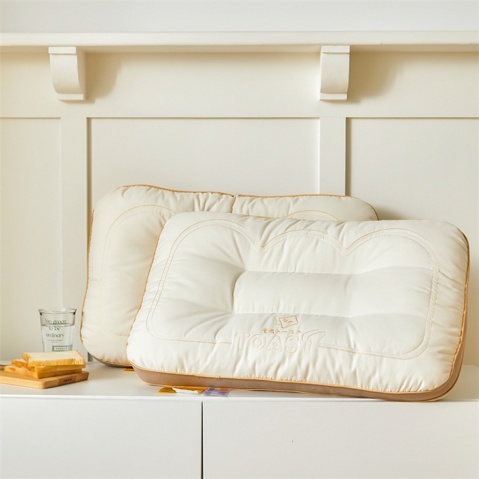 91家纺网 家纺一手货源 找家纺 纽乐家纺 2023新款奶香吐司枕 奶香吐司枕（舒适款-白色）48*74cm/只