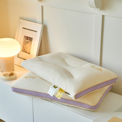 91家纺网 家纺一手货源 找家纺 （总）纽乐家纺 2023新款娇生惯养小奶蕉护颈枕芯