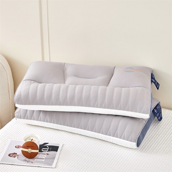 91家纺网 家纺一手货源 找家纺 纽乐家纺 2023新款分区护颈枕 灰蓝48*74cm/只