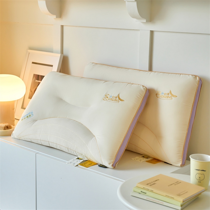 91家纺网 家纺一手货源 找家纺 纽乐家纺 2023新款娇生惯养小奶蕉护颈枕芯 娇生惯养小奶蕉-香芋紫48*74cm/只