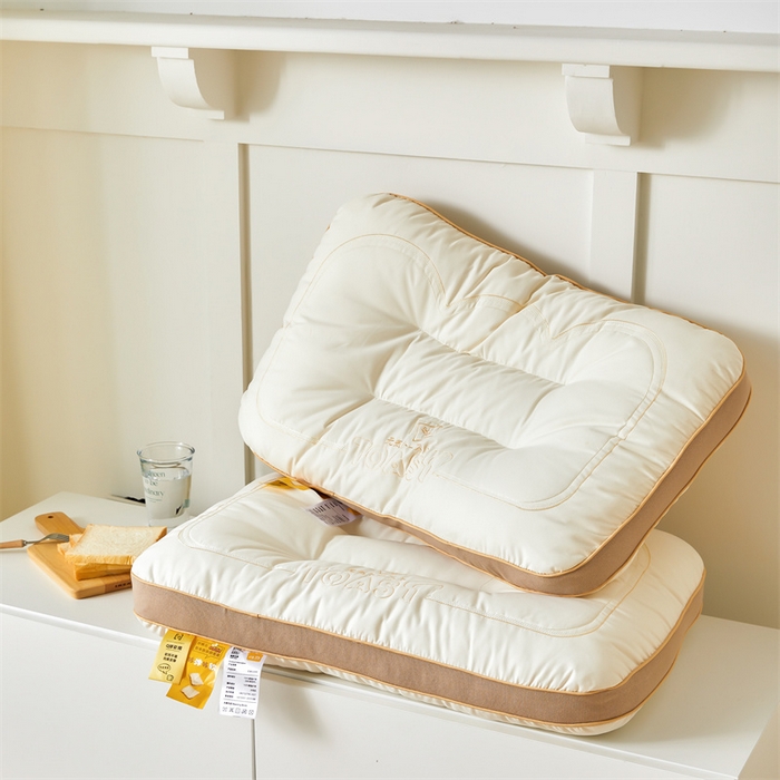 91家纺网 家纺一手货源 找家纺 纽乐家纺 2023新款奶香吐司枕 奶香吐司枕（舒适款-白色）48*74cm/只