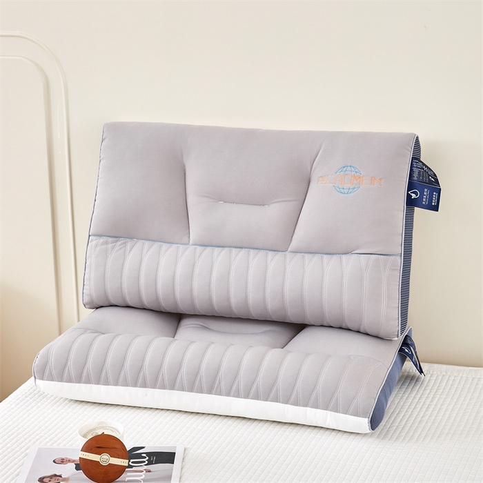 91家纺网 家纺一手货源 找家纺 纽乐家纺 2023新款分区护颈枕 灰蓝48*74cm/只