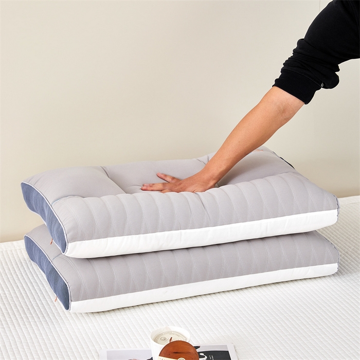 91家纺网 家纺一手货源 找家纺 纽乐家纺 2023新款分区护颈枕 灰蓝48*74cm/只