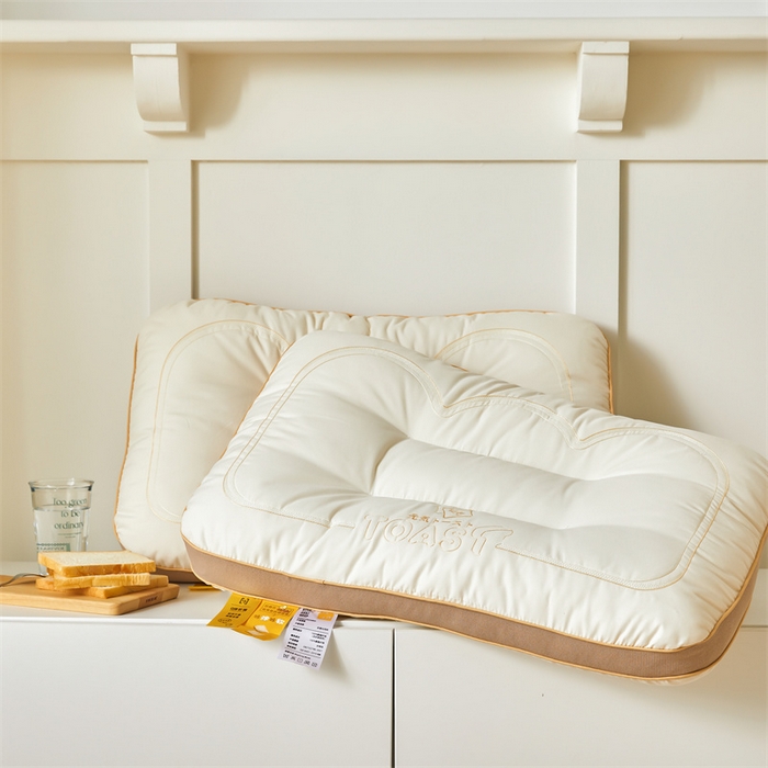 91家纺网 家纺一手货源 找家纺 纽乐家纺 2023新款奶香吐司枕 奶香吐司枕（舒适款-白色）48*74cm/只