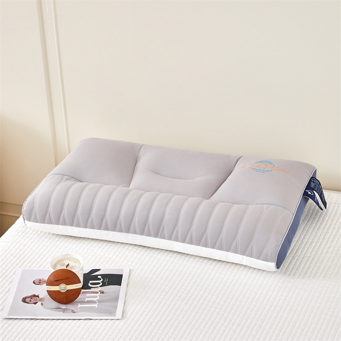 91家纺网 家纺一手货源 找家纺 纽乐家纺 2023新款分区护颈枕 灰蓝48*74cm/只