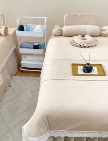 91家纺网 家纺一手货源 找家纺 莉人坊 2023新款磨砂绒花边按摩床罩 蜜驼