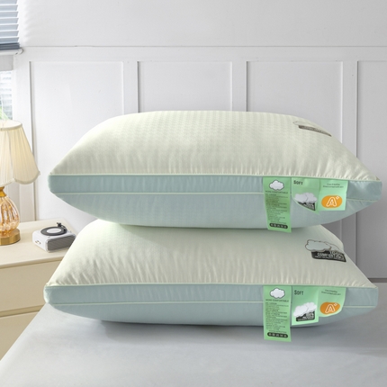 91家纺网 家纺一手货源 找家纺 （总）大熊枕芯 2023新款云朵羽丝绒枕