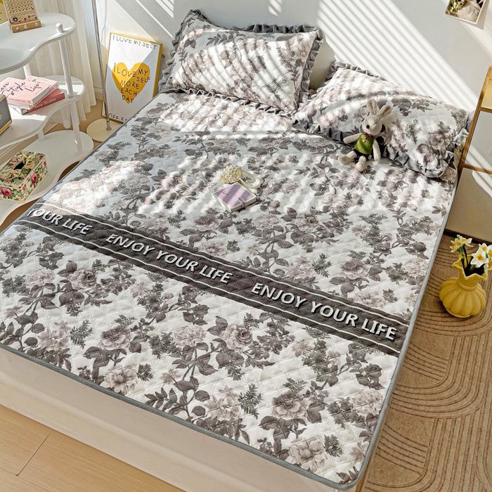 91家纺网 家纺一手货源 找家纺 羽爱家纺 2024新款牛奶绒直边款床盖床垫 花都 