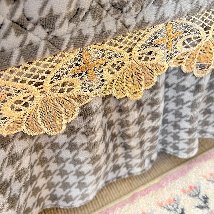 91家纺网 家纺一手货源 找家纺 羽爱家纺 2024新款牛奶绒榻榻米床盖 如梦花季