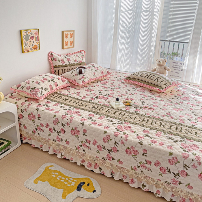 91家纺网 家纺一手货源 找家纺 羽爱家纺 2024新款牛奶绒榻榻米床盖 花梦 