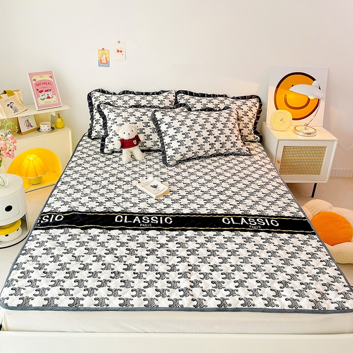 91家纺网 家纺一手货源 找家纺 羽爱家纺 2024新款牛奶绒直边款床盖床垫 摩登