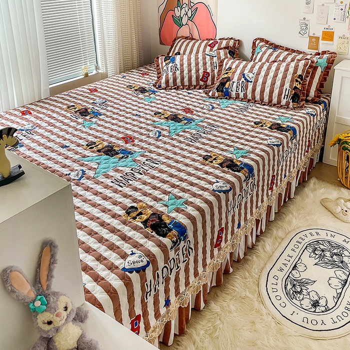 91家纺网 家纺一手货源 找家纺 羽爱家纺 2024新款牛奶绒榻榻米床盖 酷派小熊