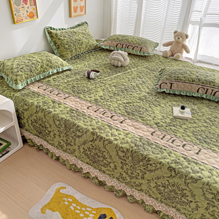 91家纺网 家纺一手货源 找家纺 羽爱家纺 2024新款牛奶绒榻榻米床盖 晨光 