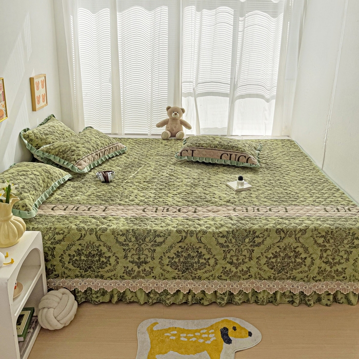 91家纺网 家纺一手货源 找家纺 羽爱家纺 2024新款牛奶绒榻榻米床盖 晨光 