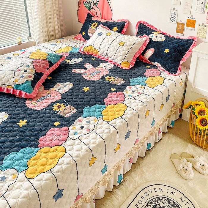 91家纺网 家纺一手货源 找家纺 羽爱家纺 2024新款牛奶绒榻榻米床盖 萌萌哒