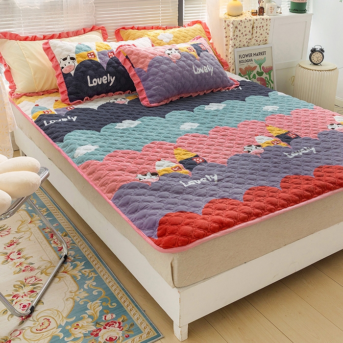 91家纺网 家纺一手货源 找家纺 羽爱家纺 2024新款牛奶绒直边款床盖床垫 牛牛屋