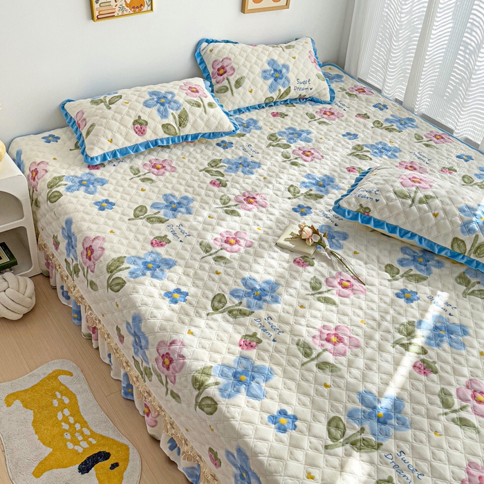 91家纺网 家纺一手货源 找家纺 羽爱家纺 2024新款牛奶绒榻榻米床盖 花海 