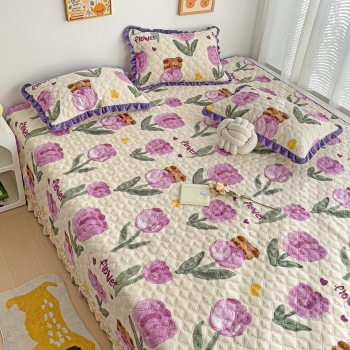 91家纺网 家纺一手货源 找家纺 羽爱家纺 2024新款牛奶绒榻榻米床盖 郁金香 