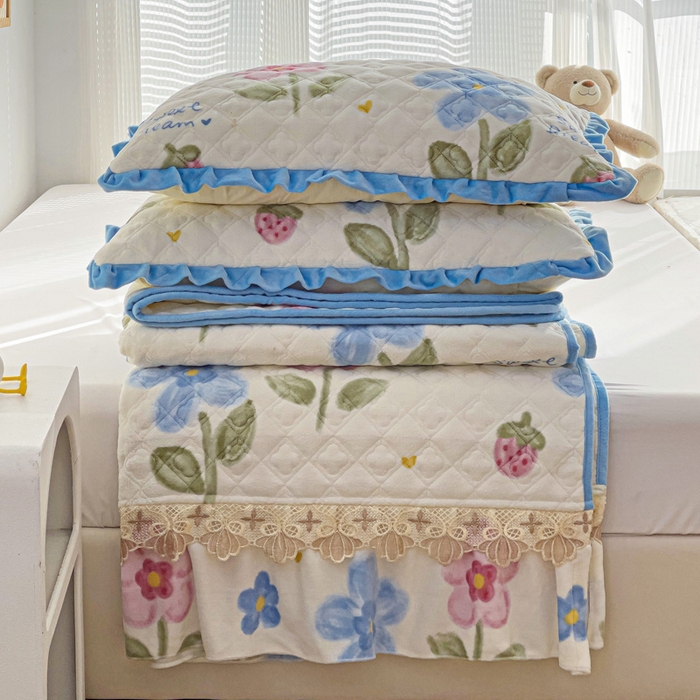 91家纺网 家纺一手货源 找家纺 羽爱家纺 2024新款牛奶绒榻榻米床盖 花海 