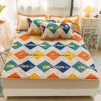 羽爱家纺 2024新款牛奶绒直边款床盖床垫 开心格