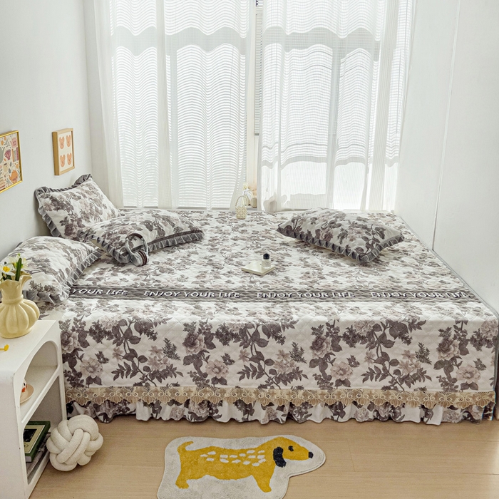 91家纺网 家纺一手货源 找家纺 羽爱家纺 2024新款牛奶绒榻榻米床盖 花都 