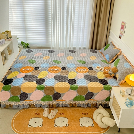 羽爱家纺 2024新款牛奶绒榻榻米床盖 魔力圈圈