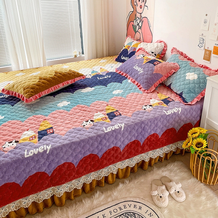 91家纺网 家纺一手货源 找家纺 羽爱家纺 2024新款牛奶绒榻榻米床盖 牛牛屋