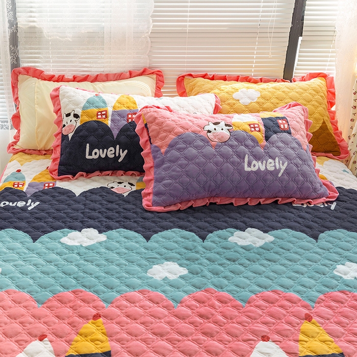 91家纺网 家纺一手货源 找家纺 羽爱家纺 2024新款牛奶绒直边款床盖床垫 牛牛屋