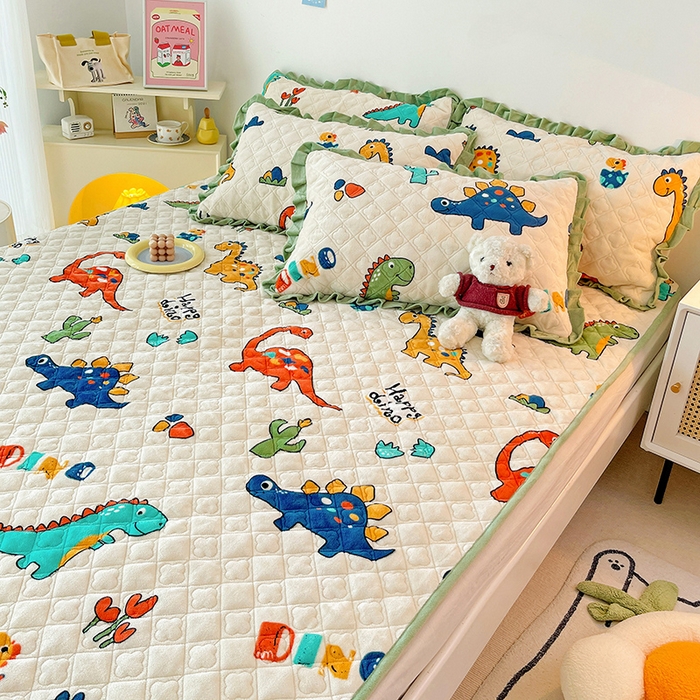 91家纺网 家纺一手货源 找家纺 羽爱家纺 2024新款牛奶绒直边款床盖床垫 恐龙世界