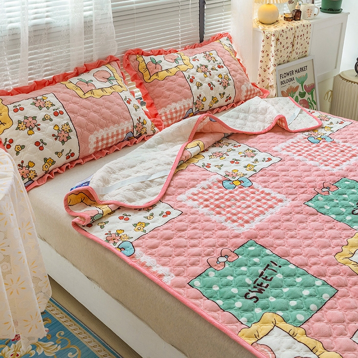 91家纺网 家纺一手货源 找家纺 羽爱家纺 2024新款牛奶绒直边款床盖床垫 甜蜜一方