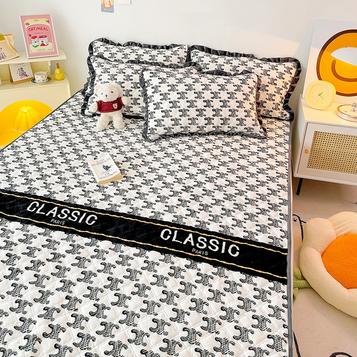 91家纺网 家纺一手货源 找家纺 羽爱家纺 2024新款牛奶绒直边款床盖床垫 摩登