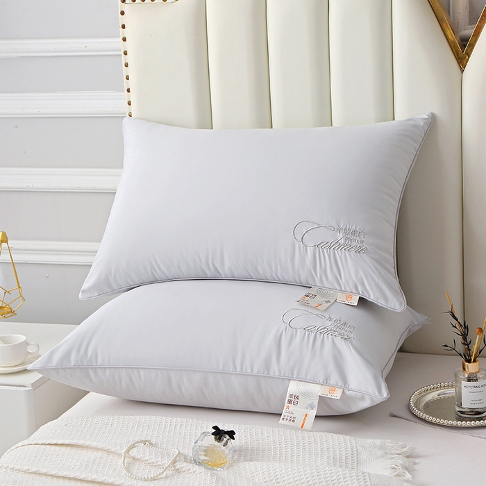 91家纺网 家纺一手货源 找家纺 糖果枕芯 2023新款羊绒蛋白枕芯枕头 羊绒蛋白灰色700克48x74cm