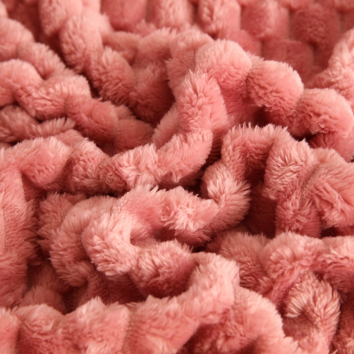 91家纺网 家纺一手货源 找家纺 新丽佳家纺 2023新款法莱绒立体提花毛毯休闲毯办公午睡毯小毯子 豆沙色