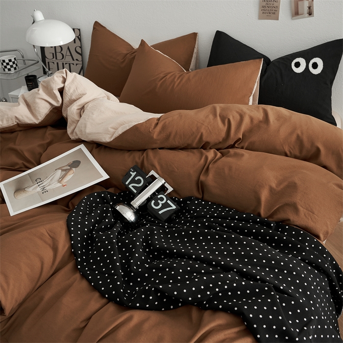 91家纺网 家纺一手货源 找家纺 卡迪熊家纺 2024新款ins风超柔褶皱亲肤磨毛水洗m四件套双拼系列 糖卡