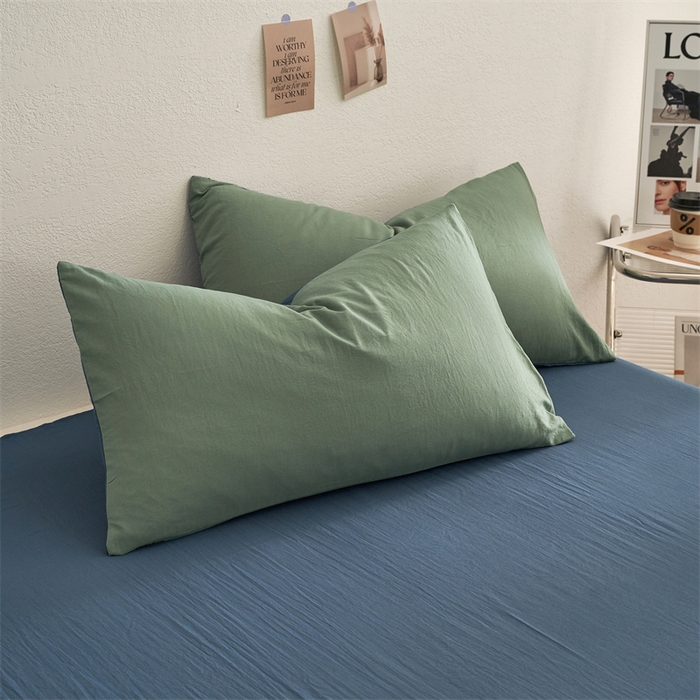 91家纺网 家纺一手货源 找家纺 卡迪熊家纺 2024新款ins风超柔褶皱亲肤磨毛水洗m四件套双拼系列 清新牛仔