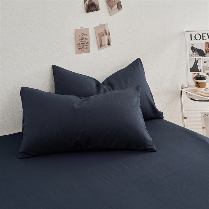 91家纺网 家纺一手货源 找家纺 卡迪熊家纺 2024新款ins风超柔褶皱亲肤磨毛水洗m四件套纯色系列 梦幻蓝