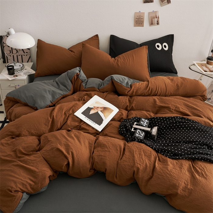 91家纺网 家纺一手货源 找家纺 卡迪熊家纺 2024新款ins风超柔褶皱亲肤磨毛水洗m四件套双拼系列 糖灰