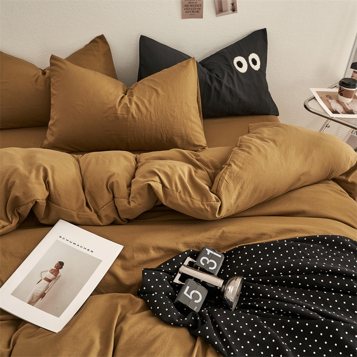 91家纺网 家纺一手货源 找家纺 卡迪熊家纺 2024新款ins风超柔褶皱亲肤磨毛水洗m四件套纯色系列 玛瑙黄