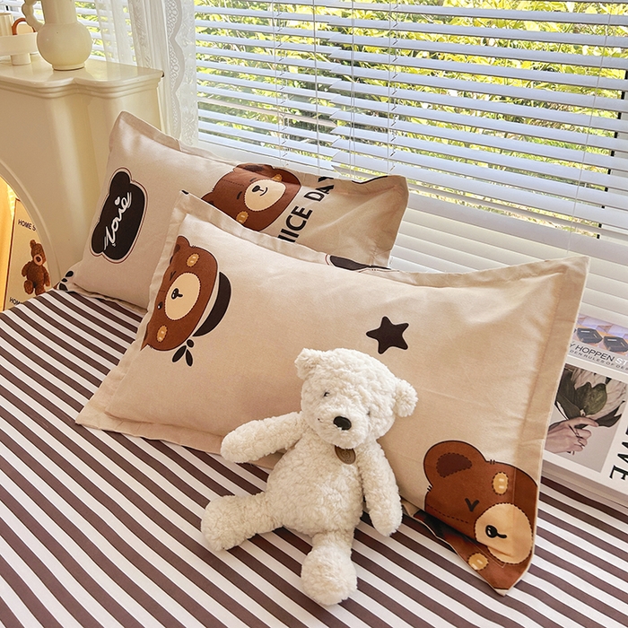 91家纺网 家纺一手货源 找家纺 2025新款直播爆款高克重植物羊绒四件套 布朗小熊