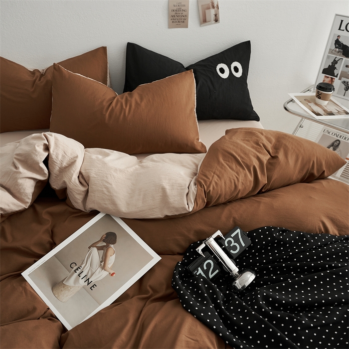 91家纺网 家纺一手货源 找家纺 卡迪熊家纺 2024新款ins风超柔褶皱亲肤磨毛水洗m四件套双拼系列 糖卡